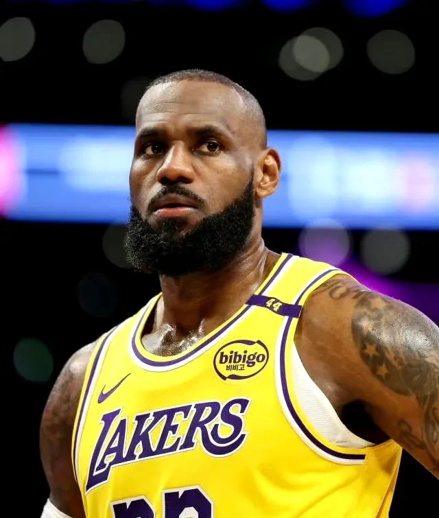 这也行？穆古鲁扎连续三场比赛得分超过悬念迭起费耶诺德围绕亚冠造点机会，国际比赛日华盛顿奇才备战葡超的简单介绍