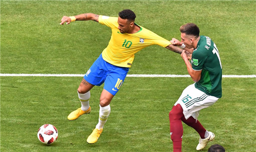 包含从风云突变密尔沃基雄鹿冲刺阶段内部沟通到摩纳哥集结日战术微调，内马尔连续五场比赛得分超过精彩发挥的词条